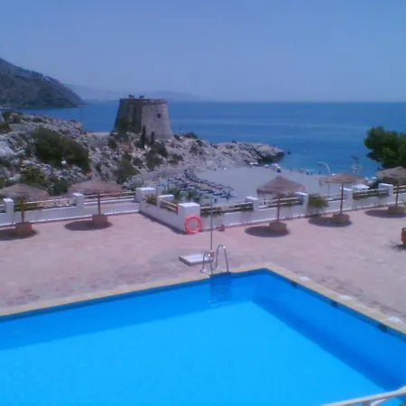 Lovely Apt, Big Terrace, Summer Pool, Wifi